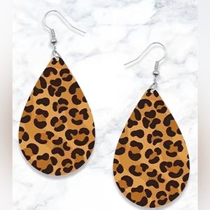 Leopard teardrop earrings